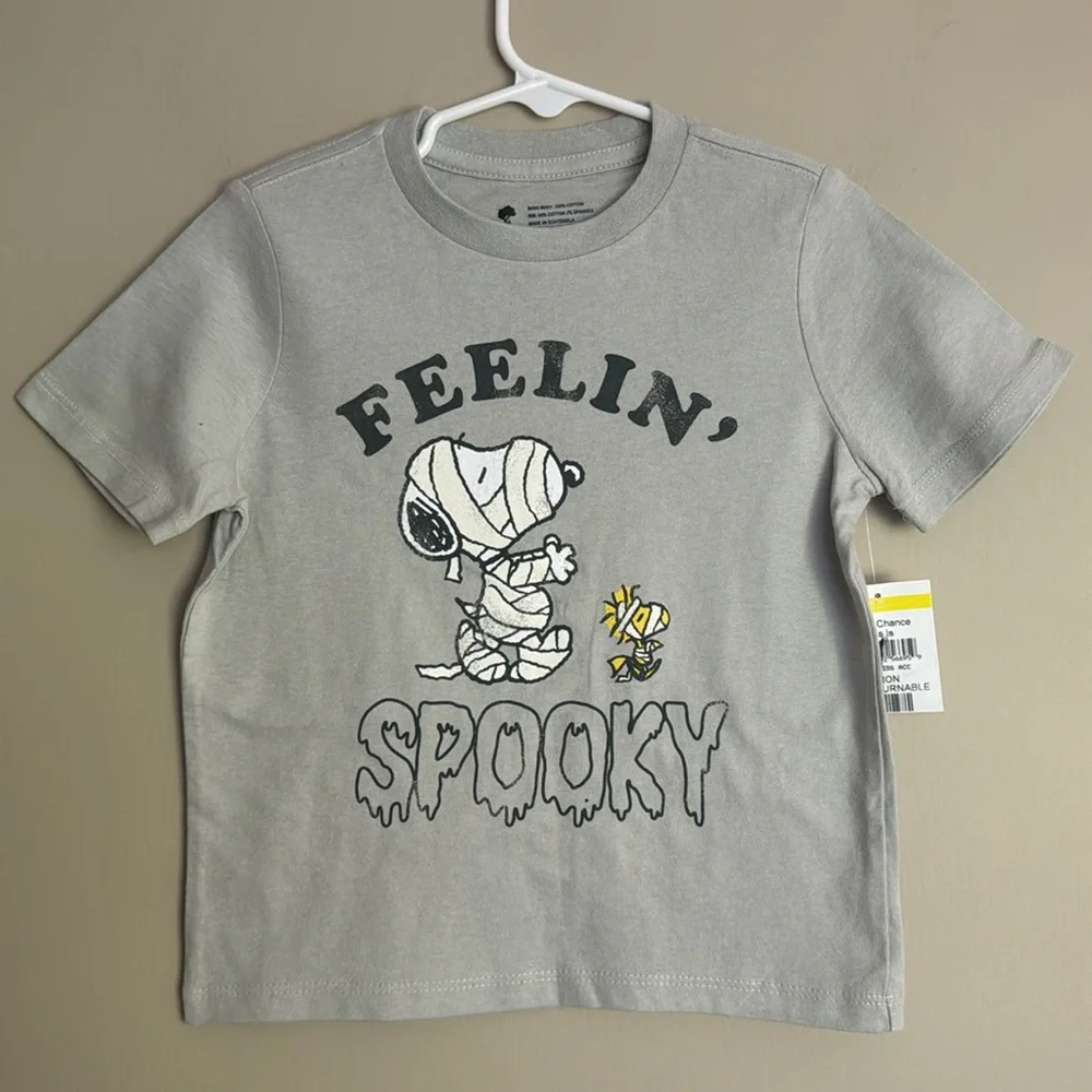 NWT- Tucker + Tate Peanuts Feelin Spooky Snoopy Mummy T-Shirt Gray, size 2